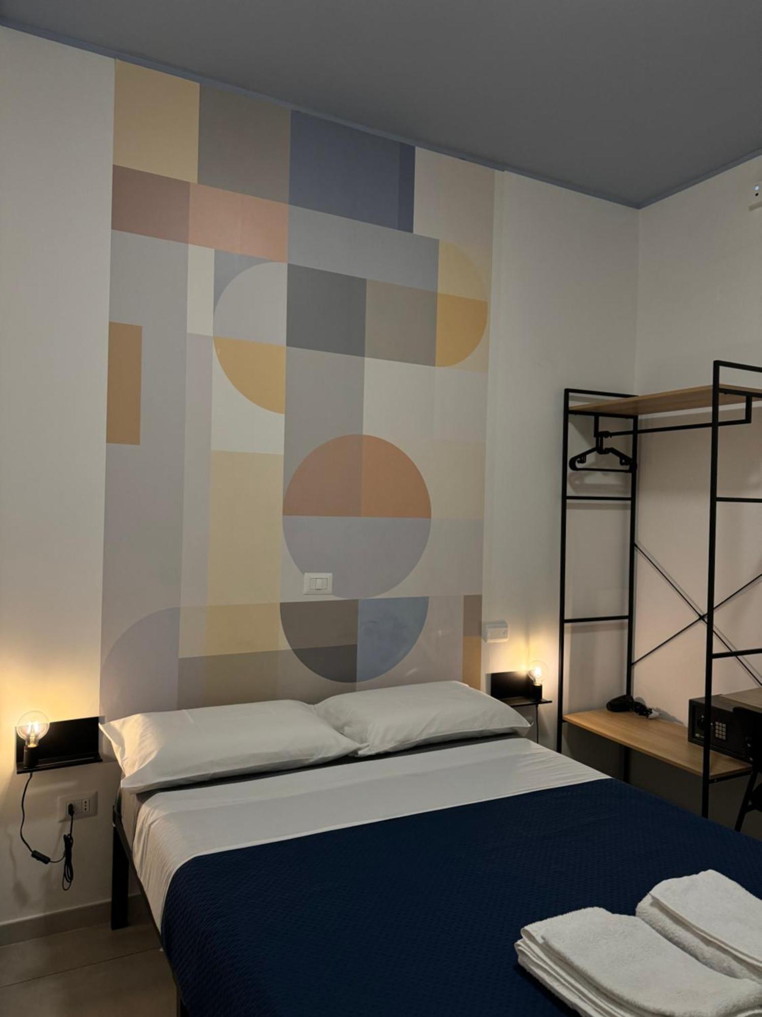 Sleep Inn Toledo - Self Check-In ナポリ エクステリア 写真